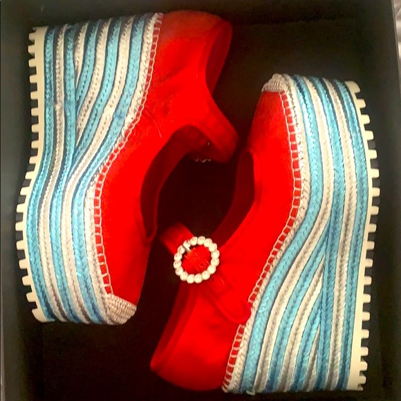 Marc Jacobs Shoes - Marc Jacob Platforms (NWT)